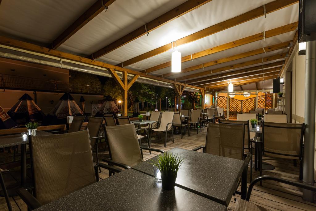 Nawigator Spa Rewal Kültér fotó